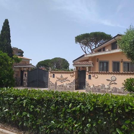 Villa Vittorio Infernetto Exterior foto